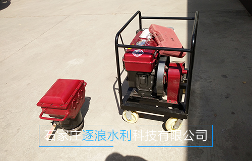 多功能防汛植樁機哪家好？逐浪牌打樁機品質(zhì)可靠